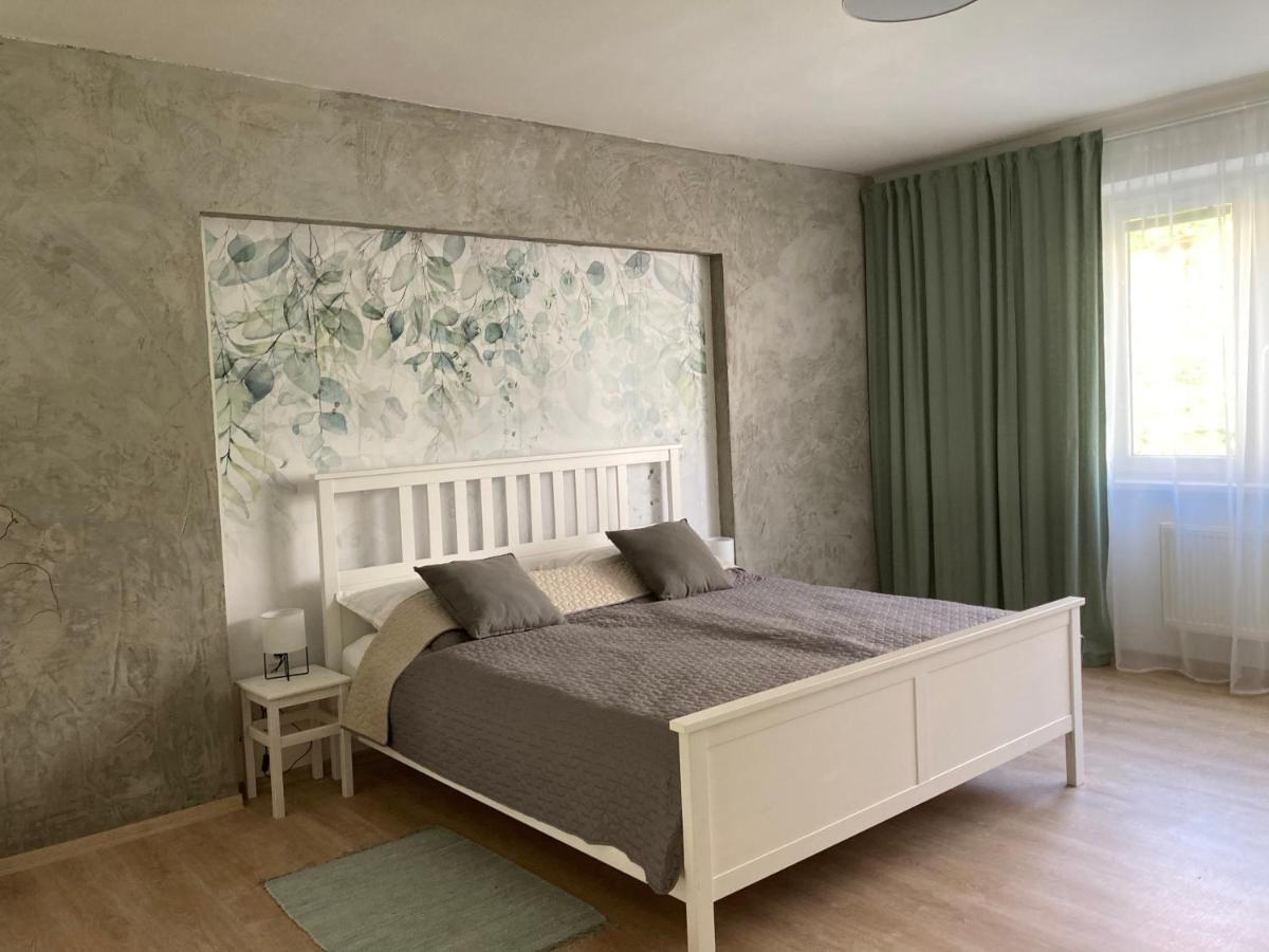 Apartamento Family Provence Mikulov Exterior foto